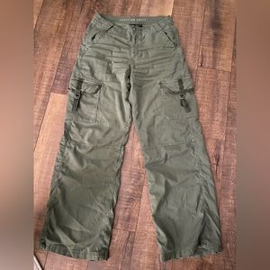Aerie green cargo pants